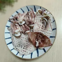汆燙魷魚