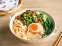 胡麻味噌肉燥濃湯麵