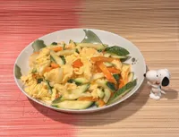 零廚藝系列：紅蘿蔔櫛瓜炒蛋
