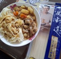 豬肉咖哩拌麵