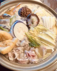 白濃魚頭湯釀豆腐鍋