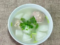 蘿蔔丸子湯