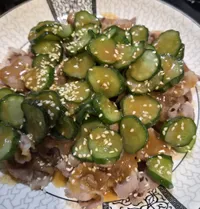 涼伴味噌小黃瓜肉片