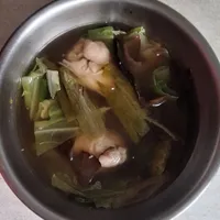 電鍋料理   剝皮辣椒雞湯