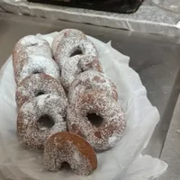 巧克力甜甜圈