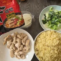 炒泡麵
