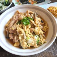 雞肉親子丼