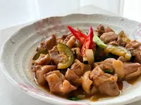 味噌櫛瓜炒雞腿