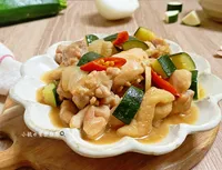 味噌櫛瓜炒雞肉