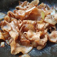 洋蔥炒肉片