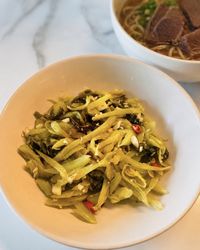 炒酸菜（配牛肉湯/麵）