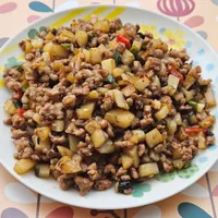 馬鈴薯炒絞肉