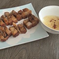 脆皮豬肉