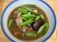 魷魚螺肉蒜：傳說中甘甜鹹香的經典酒家菜