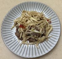茭白筍炒肉絲