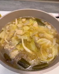 剝皮辣椒雞湯冬粉