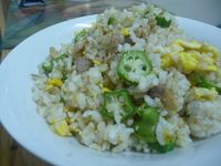 菲個人煮義~秋葵肉絲蛋炒飯