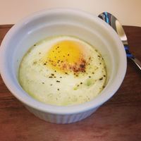 Miss Sia[做]深夜的懶人烤蛋Super Duper Easy Baked Egg