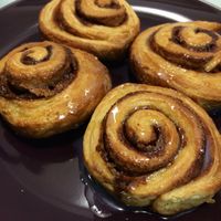 Miss Sia[做]糖霜肉桂卷 Cinnamon Rolls