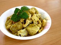 香蜂咖哩芋頭雞