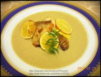 煎鯛魚片佐奶油蘑菇醬