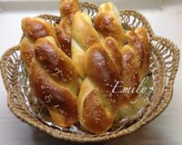 藍姆葡萄乾辮子麵包