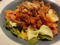 【空姐愛煮菜】西班牙燉辣肉醬義大利麵