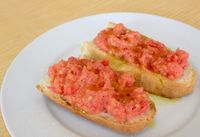 番茄配麵包（冷壓初榨橄欖油食譜）