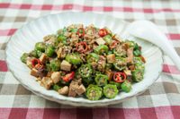 秋葵炒豆乾丁@美麗人妻Selina Wu