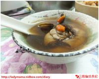 養生黑金──黑蒜燉雞湯，溫暖滋補好過冬！