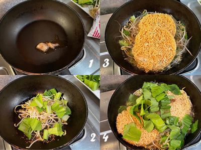 1.放入一包調味油包熱鍋
2.放入青江菜梗及綠豆芽拌炒聞至香氣
3.接著下300CC的水、一包調味粉包及麵體
4.將麵體翻面與湯汁接觸軟化，最後下青江菜