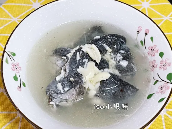 蒜頭烏骨雞湯