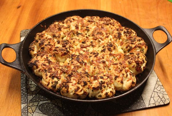 預熱好烤箱，以220℃烤20分鐘。