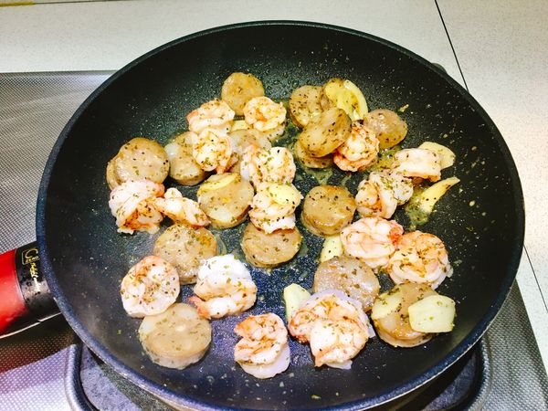 讓醬汁略收乾後