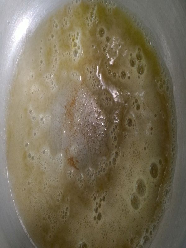 奶油加熱至融化