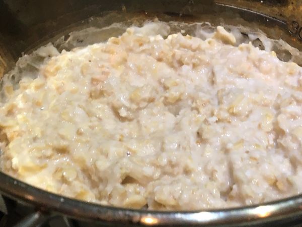 將150 CC的水倒入，加熱煮成麥糊