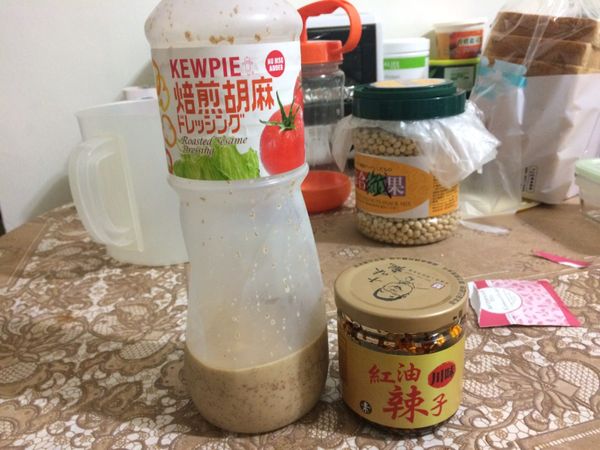 現成的麻辣調味醬!(呵呵~懶人做法)