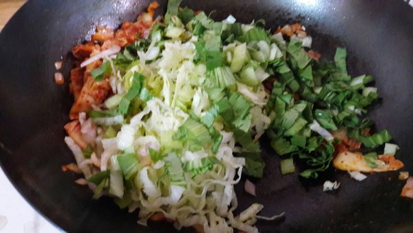 美生菜和青江菜也加入