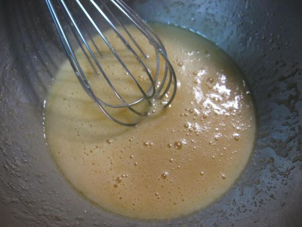 再把紅糖放入打至糖溶解即可。