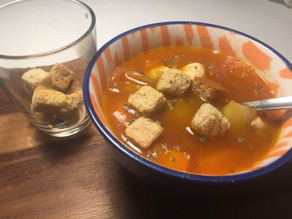 最後加點蔥粉跟麵包丁拍照就可以上傳IG了😏