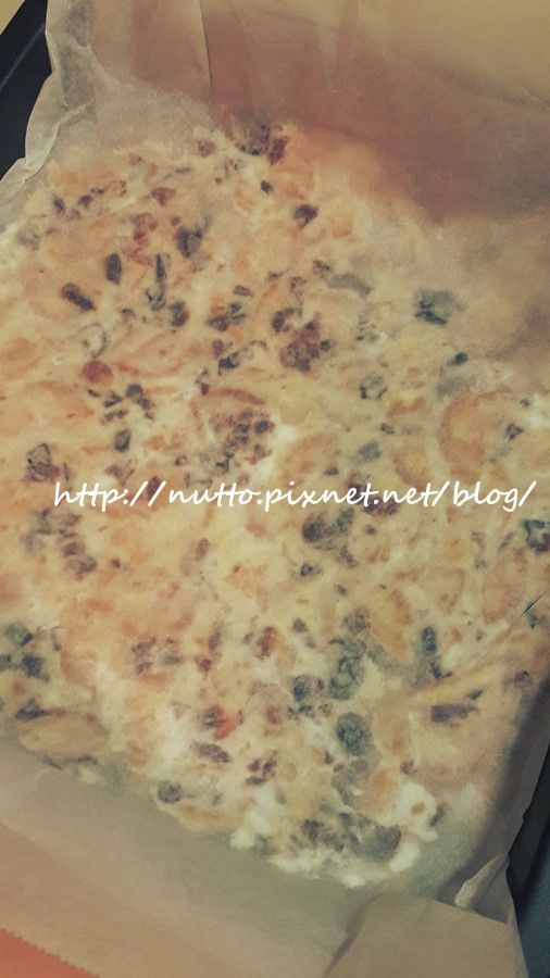 壓平後，放入冷凍一小時....