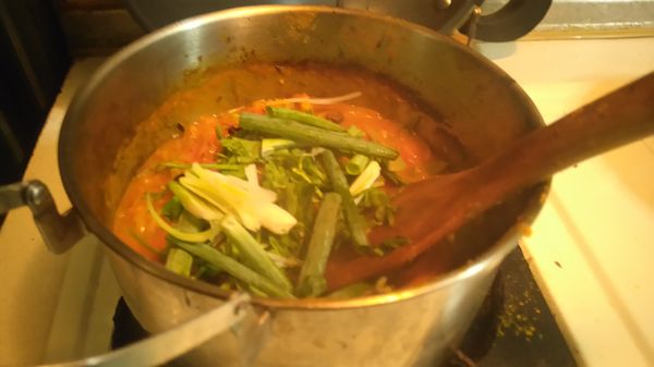 放入新鮮香菜(自己多加了青蔥)