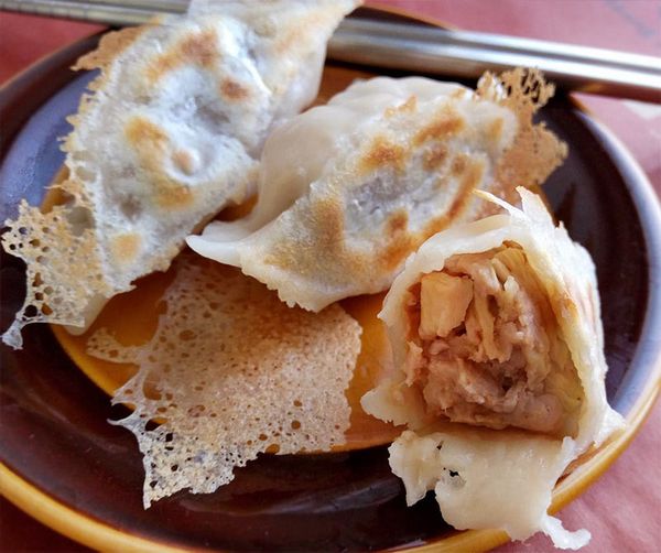 咬面看起來沒有很紅艷艷，但其實滋味蠻夠的！