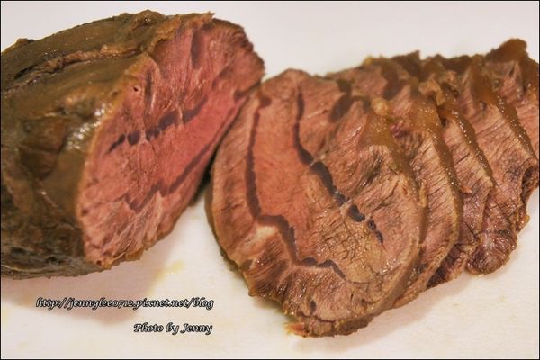 食用時取出切片即可。