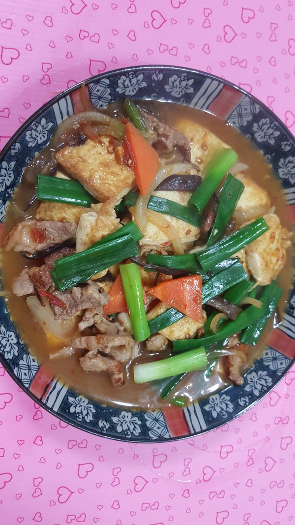 起鍋前淋入少許芝麻油即完成