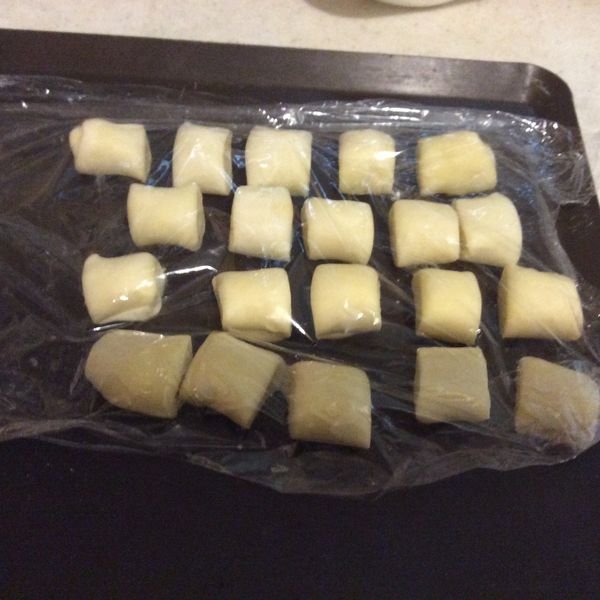 一條切成10小塊共20小塊