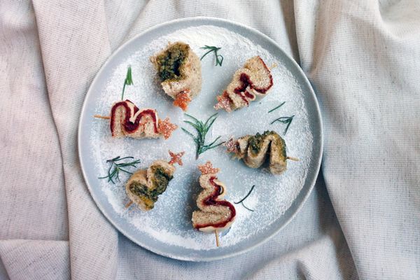 擺盤隨意，可以灑點糖粉或麵粉假裝下雪也蠻可愛的