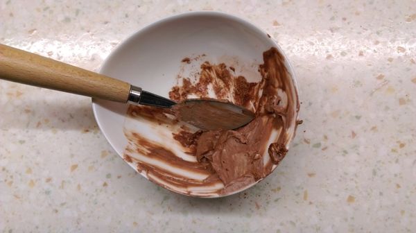 變成抹醬（也可以加點咖啡酒或者貝里斯奶酒增添風味）