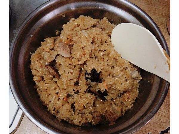 打散後就可以吃啦～～
小心燙口