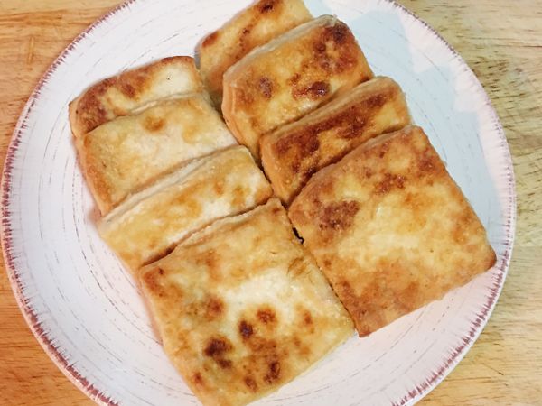 起鍋裝盤排好。